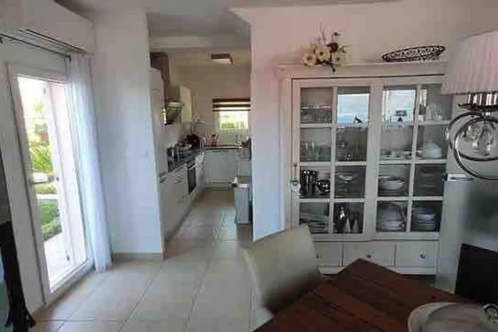 Villa Mala - Pool - Jacuzzi - 5 Min. Zum Meer Trogir