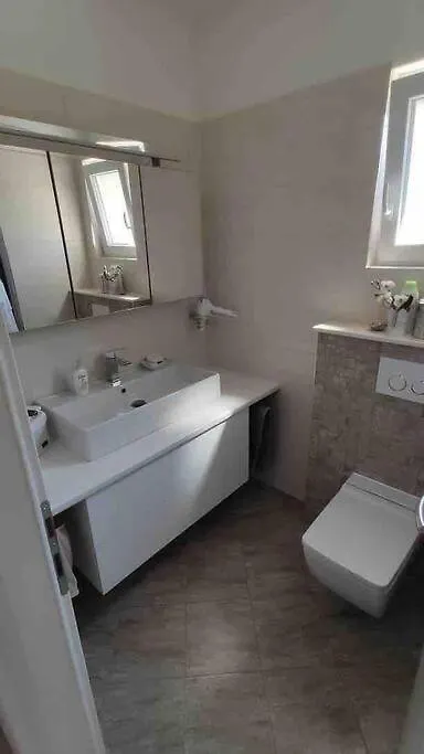 Villa Mala - Pool - Jacuzzi - 5 Min. Zum Meer Croatia