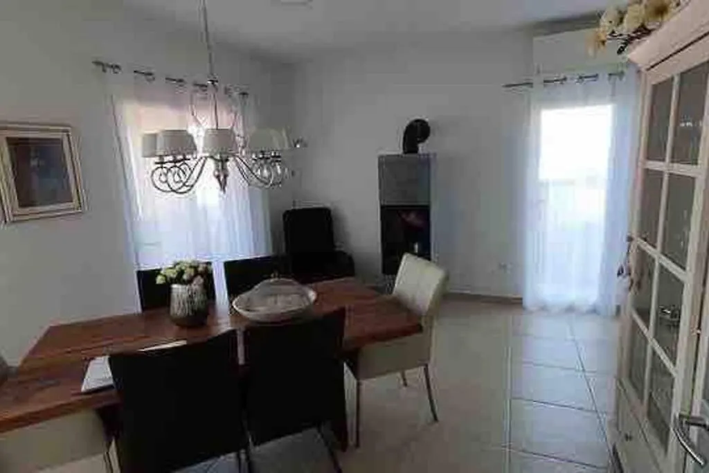 Villa Mala - Pool - Jacuzzi - 5 Min. Zum Meer