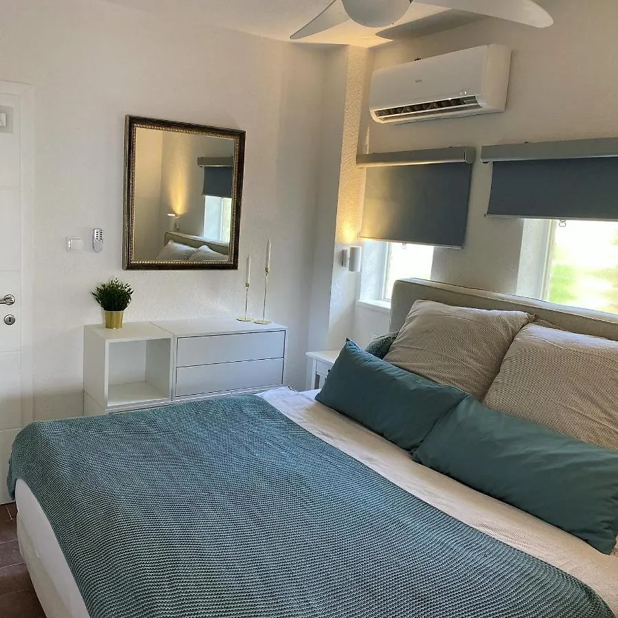 Villa Mala - Pool - Jacuzzi - 5 Min. Zum Meer Trogir